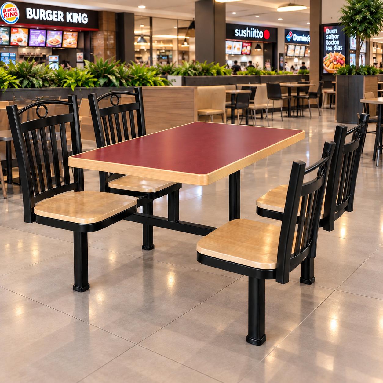 Muebles tubulares instalados en Food court plaza de Monterrey